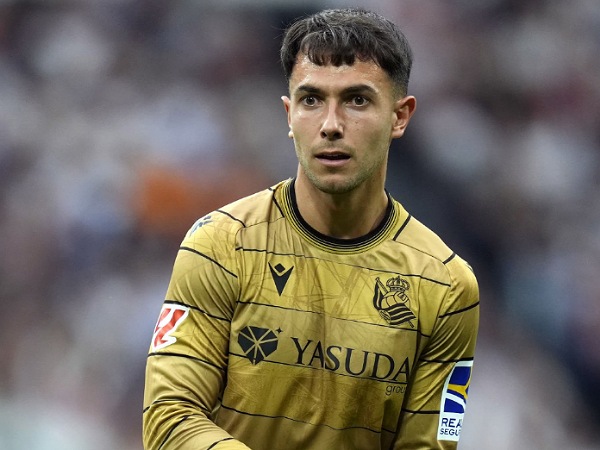 Gelandang Real Sociedad, Martin Zubimendi, di ambang kepindahan ke Arsenal