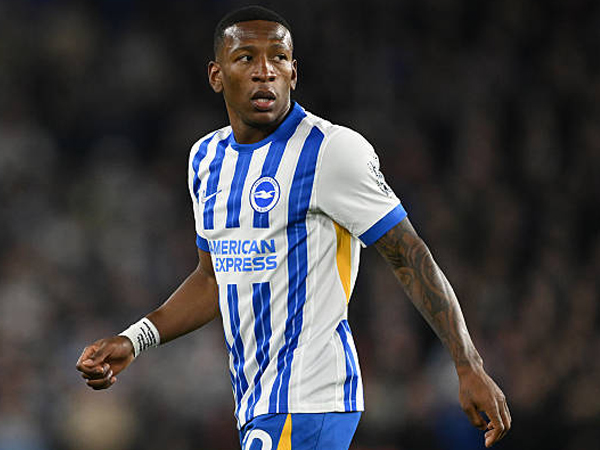 Minati Bintang Brighton, Manchester United Dekati Pervis Estupinan