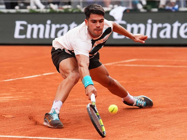 Hasil French Open: Carlos Alcaraz Jatuh Bangun Demi Hentikan Laju Ben Shelton