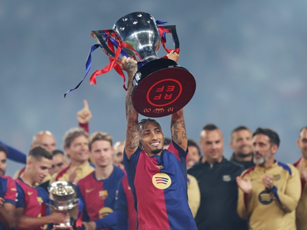 Legenda Brasil Dukung Raphinha Meraih Ballon d'Or