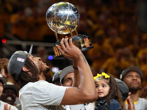 Myles Turner sumringah lihat Indiana Pacers buktikan diri di babak playoff.