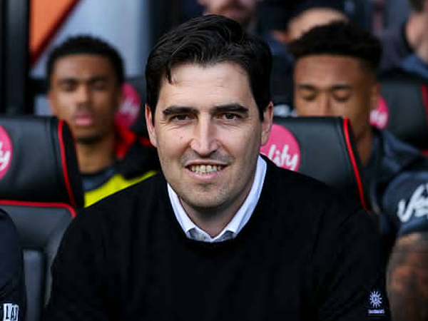Bukan Kontrak Baru, Andoni Iraola Fokus Pada Pramusim Bournemouth
