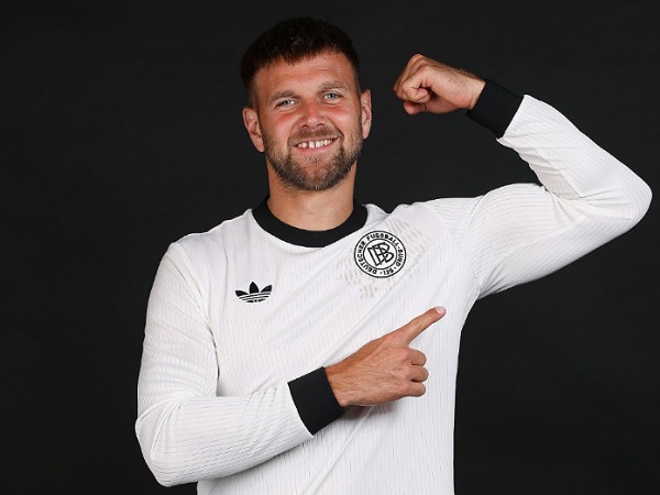 Striker timnas Jerman, Niclas Fullkrug
