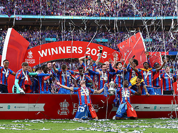 Tak Langgar Aturan UEFA, Crystal Palace Optimis Tampil di Liga Europa