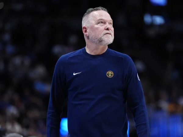 Michael Malone difavoritkan untuk menggantikan posisi Tim Thibodeau sebagai pelatih New York Knicks berikutnya. (Foto: AP)