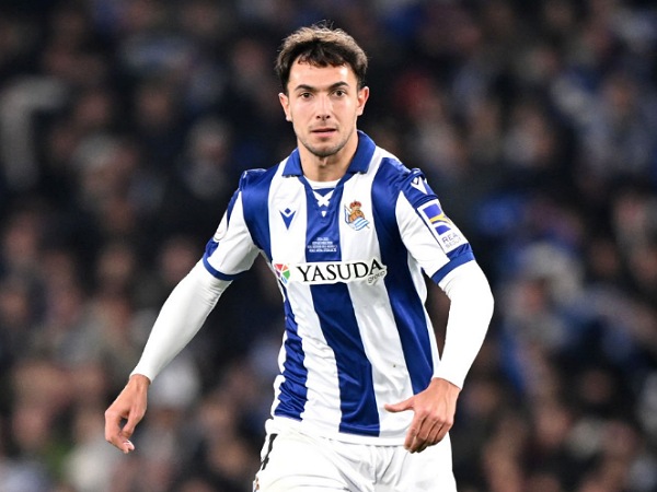 Martin Zubimendi membahas rumor transfernya ke Arsenal