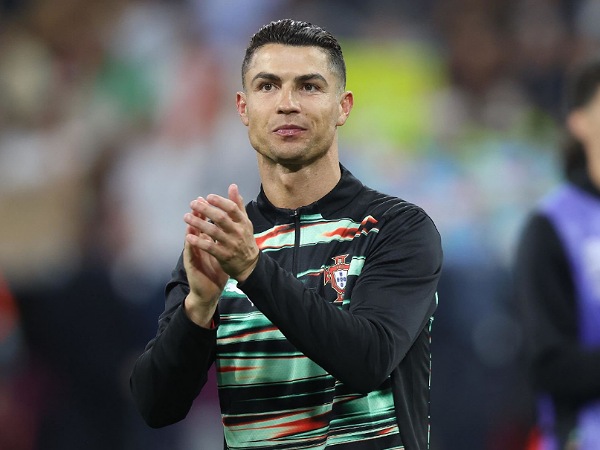 Cristiano Ronaldo dianggap bisa membantu lini depan Chelsea