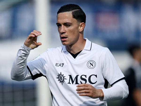 Giacomo Raspadori Cari Menit Bermain, AS Roma Siap Menampung