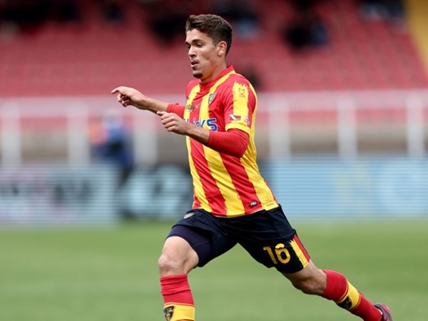 Joan Gonzalez, Jebolan La Masia Terpaksa Pensiun Dini