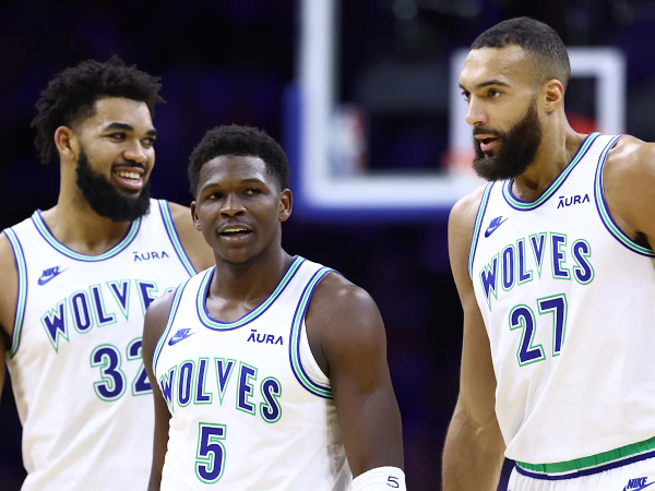 Dengan NBA yang selalu dipenuhi dengan pergerakan pemain yang tak terduga, manajemen Timberwolves tidak menutup kemungkinan apa pun. (Foto: AP)