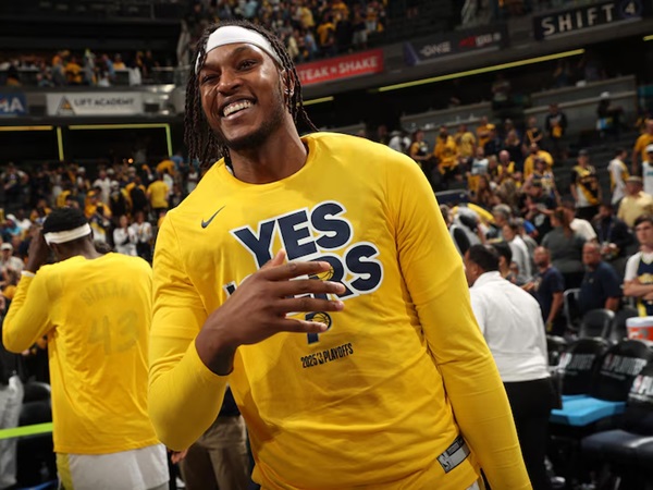 Myles Turner Sebut Tyrese Haliburton Miliki Rasa Pede Tinggi