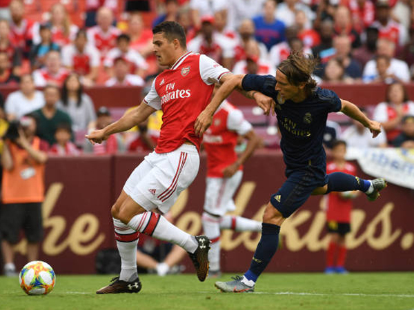 Setelah Luka Modric, Kini Granit Xhaka Masuk Radar AC Milan