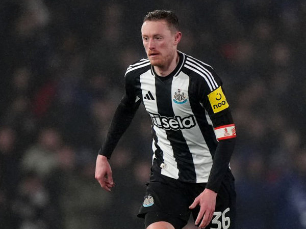 Sean Longstaff.