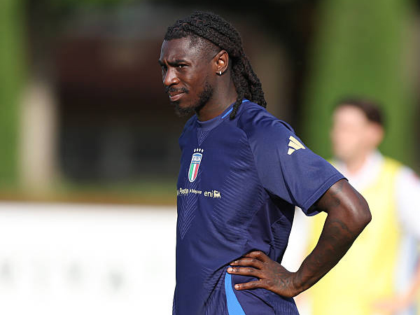 Bersinar di Fiorentina, Moise Kean Enggan ke Manchester United