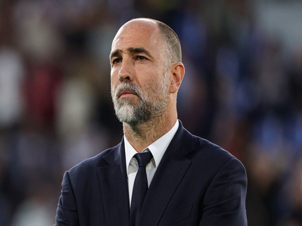 Juventus incar bek Lazio