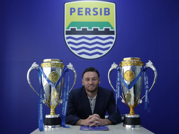 Persib perpanjang kontrak Marc Klok hingga 2027