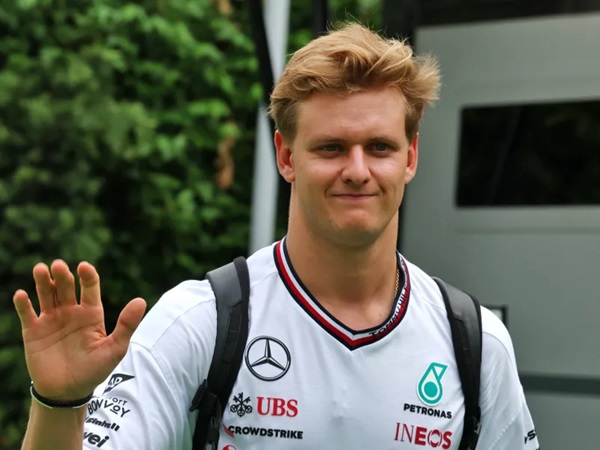 Mick Schumacher Melobi Cadilac demi Kembali ke F1