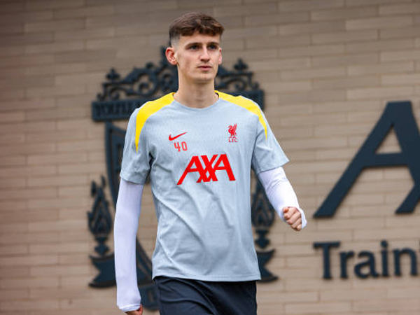 Minim Menit Bermain di Liverpool, Tyler Morton Hadapi Ujian Mental