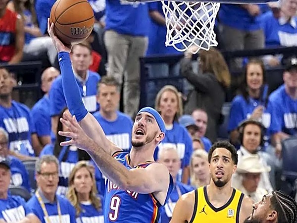 Alex Caruso Tak Mau Berpuas Diri Usai Menangkan Game 2