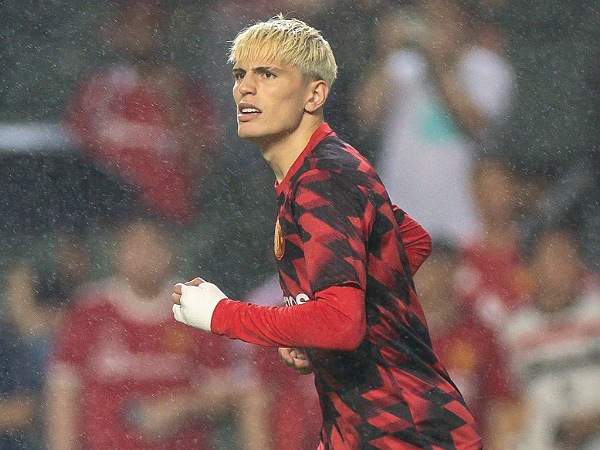 Arsenal membidik winger Manchester United, Alejandro Garnacho