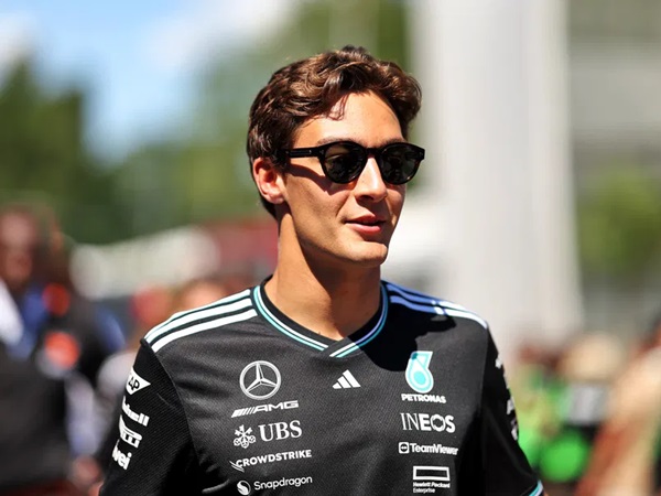 George Russell Berikan Isyarat Akan Bertahan dengan Mercedes