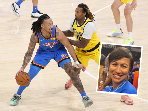 Meskipun waktunya di lapangan terbatas di playoff, Jaylin Williams mencetak tiga poin di akhir Game 2 Final. Inset: Ibunda Jaylin, Linda) (Foto: ESPN)