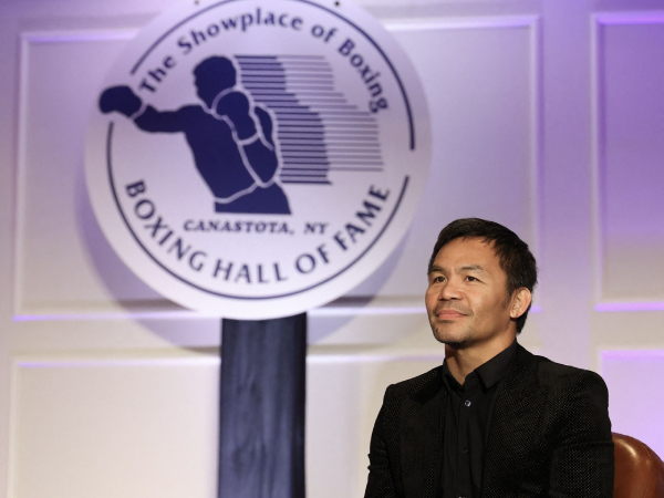 Manny Pacquiao menghadiri induksinya ke dalam International Boxing Hall of Fame kelas 2025. (Foto: AP)