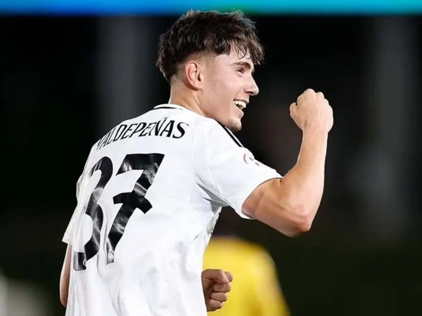 Real Madrid TidakTertarik untuk Melepas Pemain Incaran Arsenal