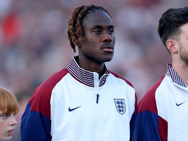 Chelsea bersikeras mempertahankan Trevoh Chalobah