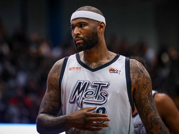 DeMarcus Cousins sebenarnya tampil baik secara statistik, dengan rata-rata 18,2 poin dan 9,0 rebound per pertandingan untuk Guaynabo Mets. (Foto: AFP)