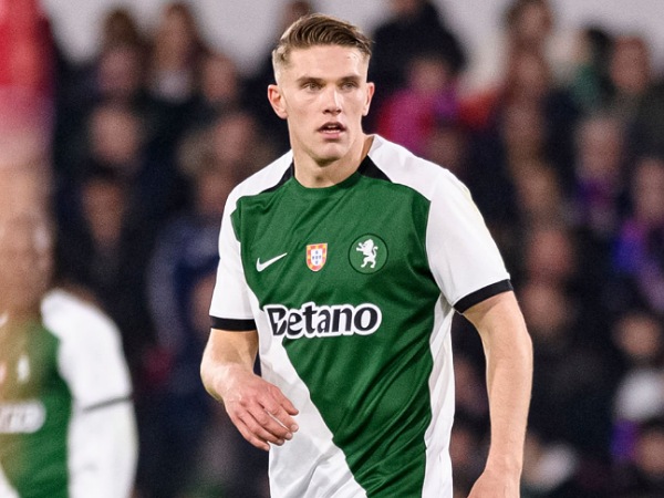 Viktor Gyokeres tampaknya akan kesulitan meninggalkan Sporting Lisbon