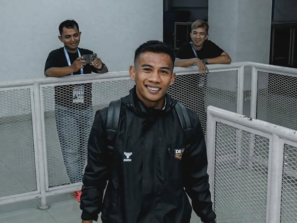 Ahmad Nufiandani resmi diperkenalkan sebagai pemain anyar Madura United