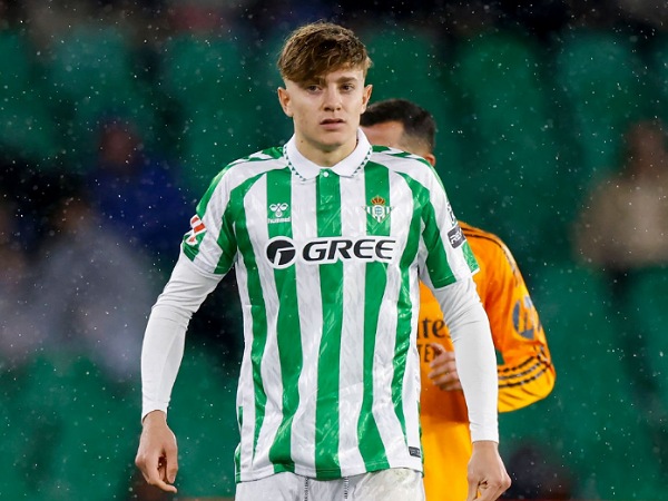 Jesus Rodriguez, winger Real Betis yang dilirik Chelsea