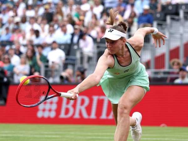 Elena Rybakina Dan Diana Shnaider Pupuskan Harapan Tuan Rumah Di Queen’s Club