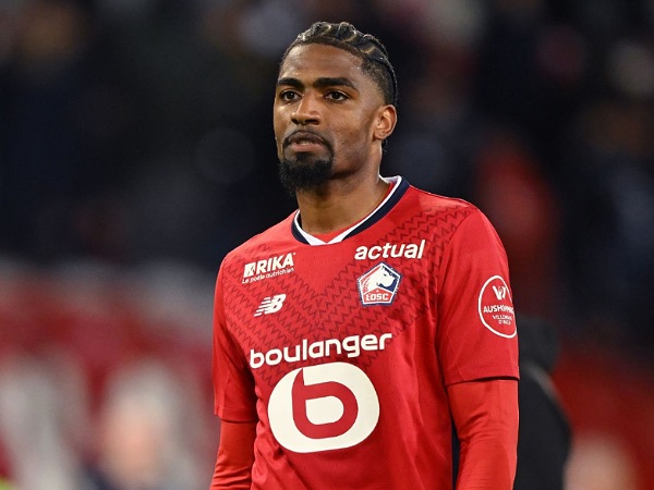 Arsenal mengincar bek Lille, Alexsandro