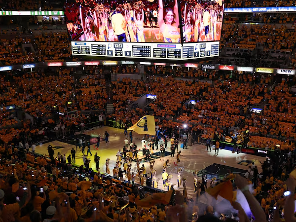 Secara keseluruhan, seri tiga pertandingan ini rata-rata mencatat 8,95 juta penonton — turun 23% dari Final NBA 2024. (Foto: AP)