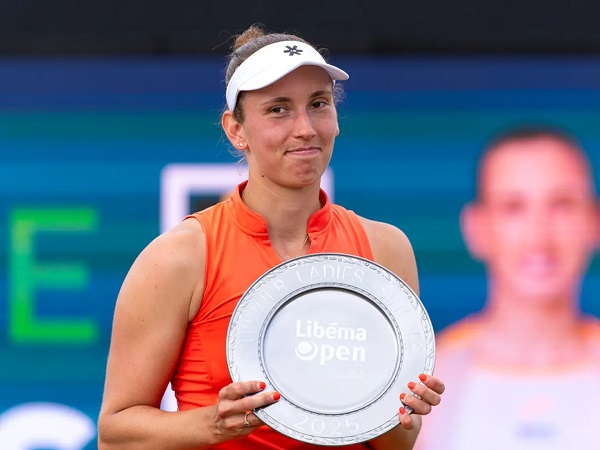 Elise Mertens Selesaikan Turnamen Di ‘s-Hertogenbosch Dengan Trofi Kemenangan