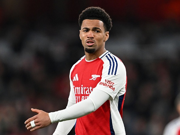 Performa Ethan Nwaneri disorot oleh Theo Walcott