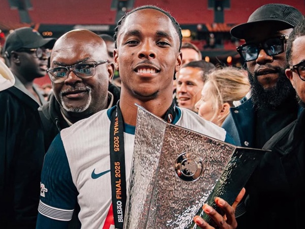 Tottenham siap permanenkan Tel