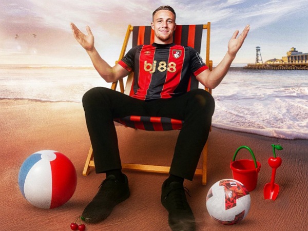 Adrien Truffert diproyeksikan sebagai pengganti Milos Kerkez di Bournemouth