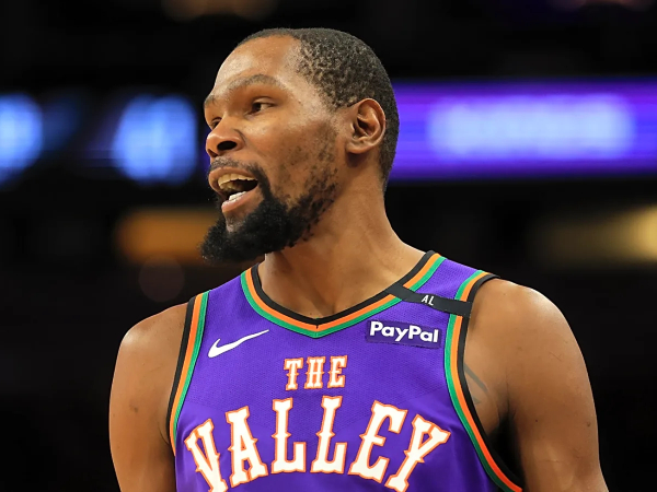 Kevin Durant, yang akan berusia 37 tahun pada September, tetap menjadi salah satu pencetak poin paling efisien di liga.