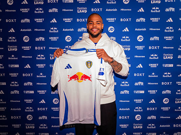 Leeds United Resmi Rekrut Lukas Nmecha dari Wolfsburg