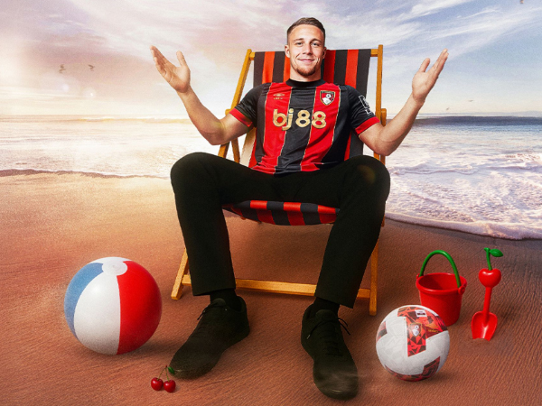 Adrien Truffert Jadi Rekrutan Pertama Bournemouth Musim Panas Ini