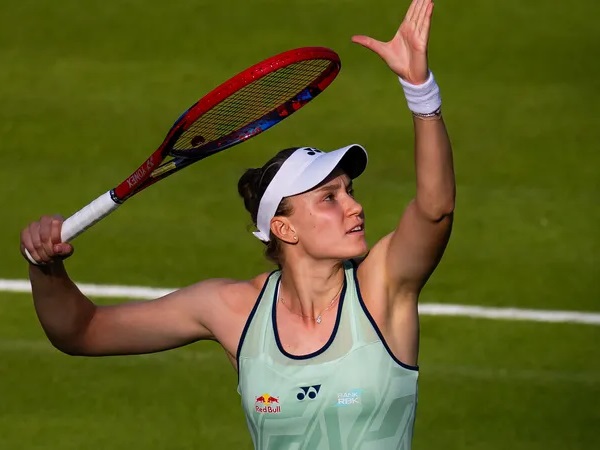 Elena Rybakina Pulangkan Ashlyn Krueger Dari Berlin