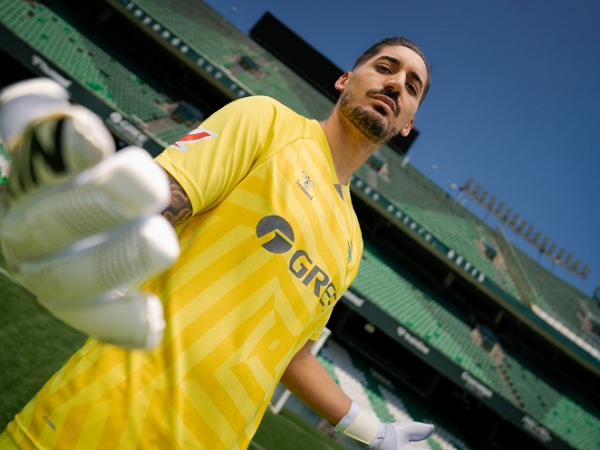 Alvaro Valles kembali ke Real Betis