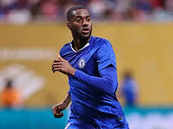 Bek Chelsea, Tosin Adarabioyo