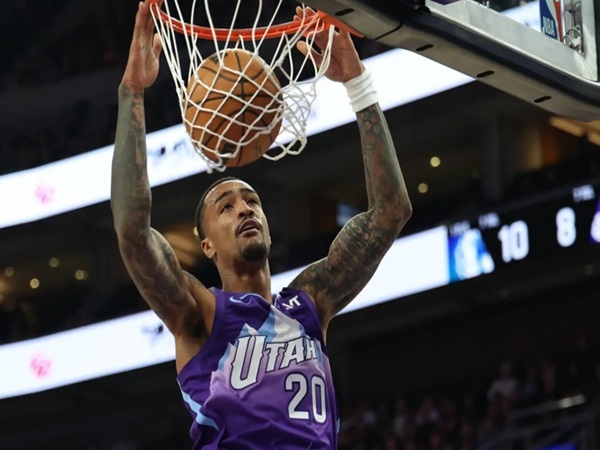 Lakers Coba Merayu untuk Mendatangkan John Collins