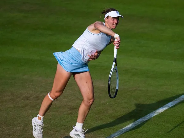 Liudmila Samsonova Jatuh Bangun Demi Jegal Jessica Pegula Di Berlin