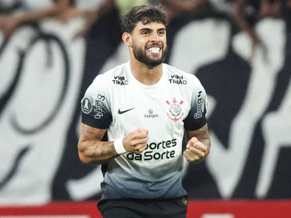 Yuri Alberto.