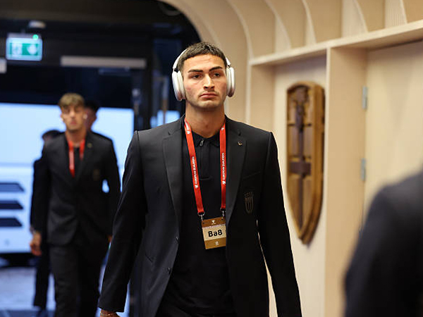 Mengenal Diego Coppola, Pelengkap Ideal di Lini Belakang Brighton